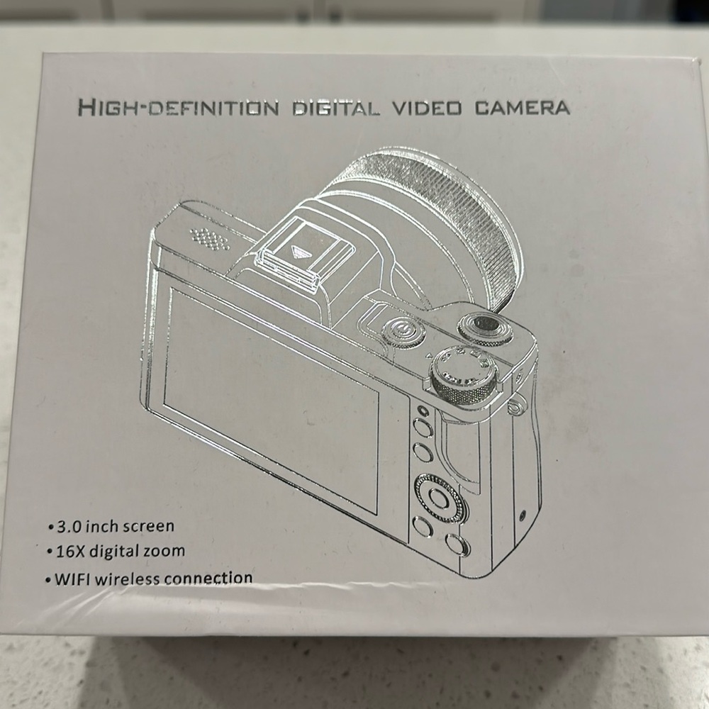 4K Digital Camera with wide-angle lense